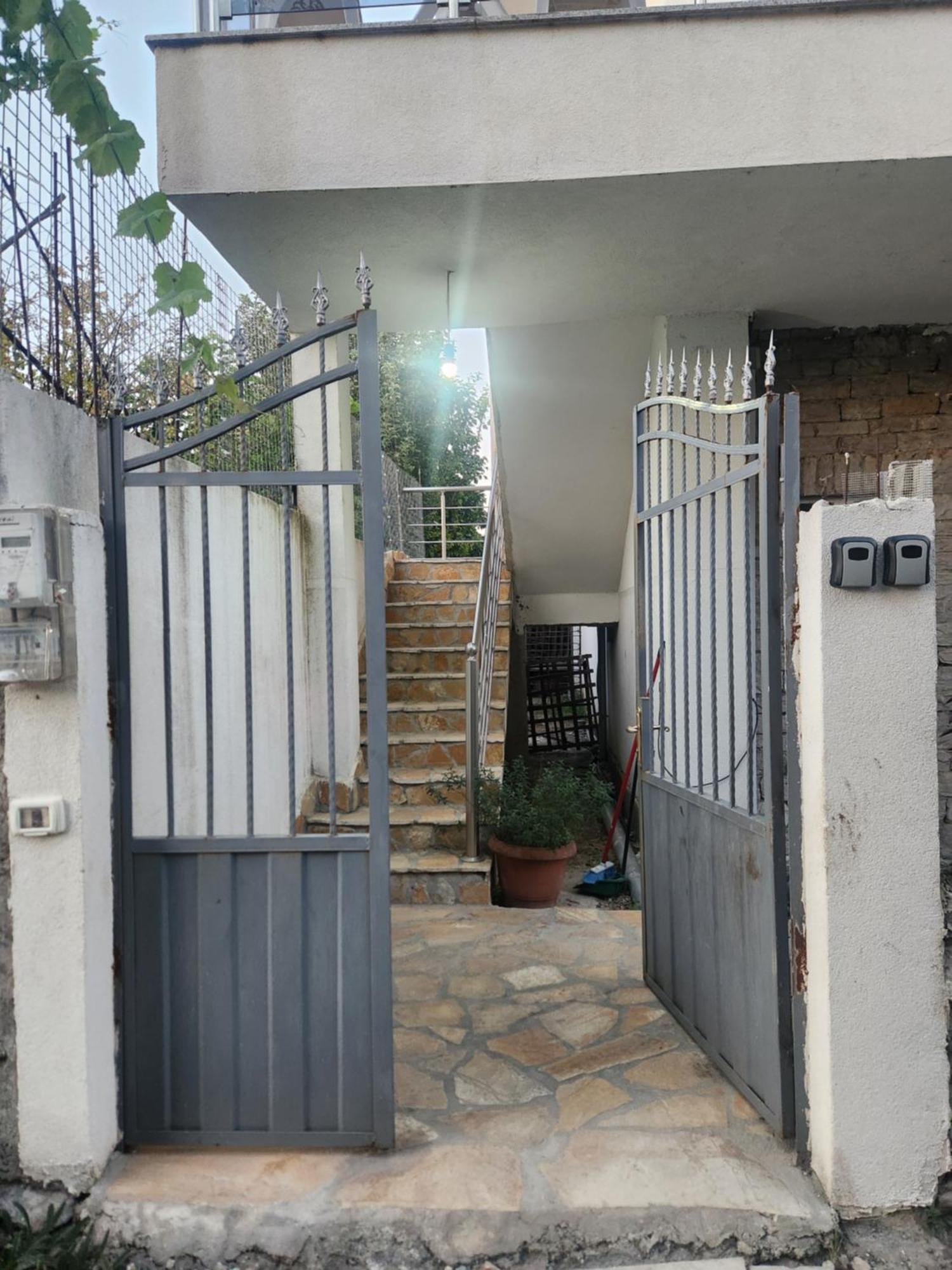 B&B Kroni 1 Shkodër 외부 사진